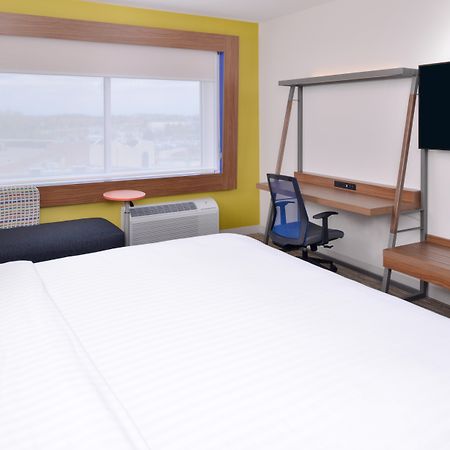 Holiday Inn Express & Suites Madison By Ihg Dış mekan fotoğraf