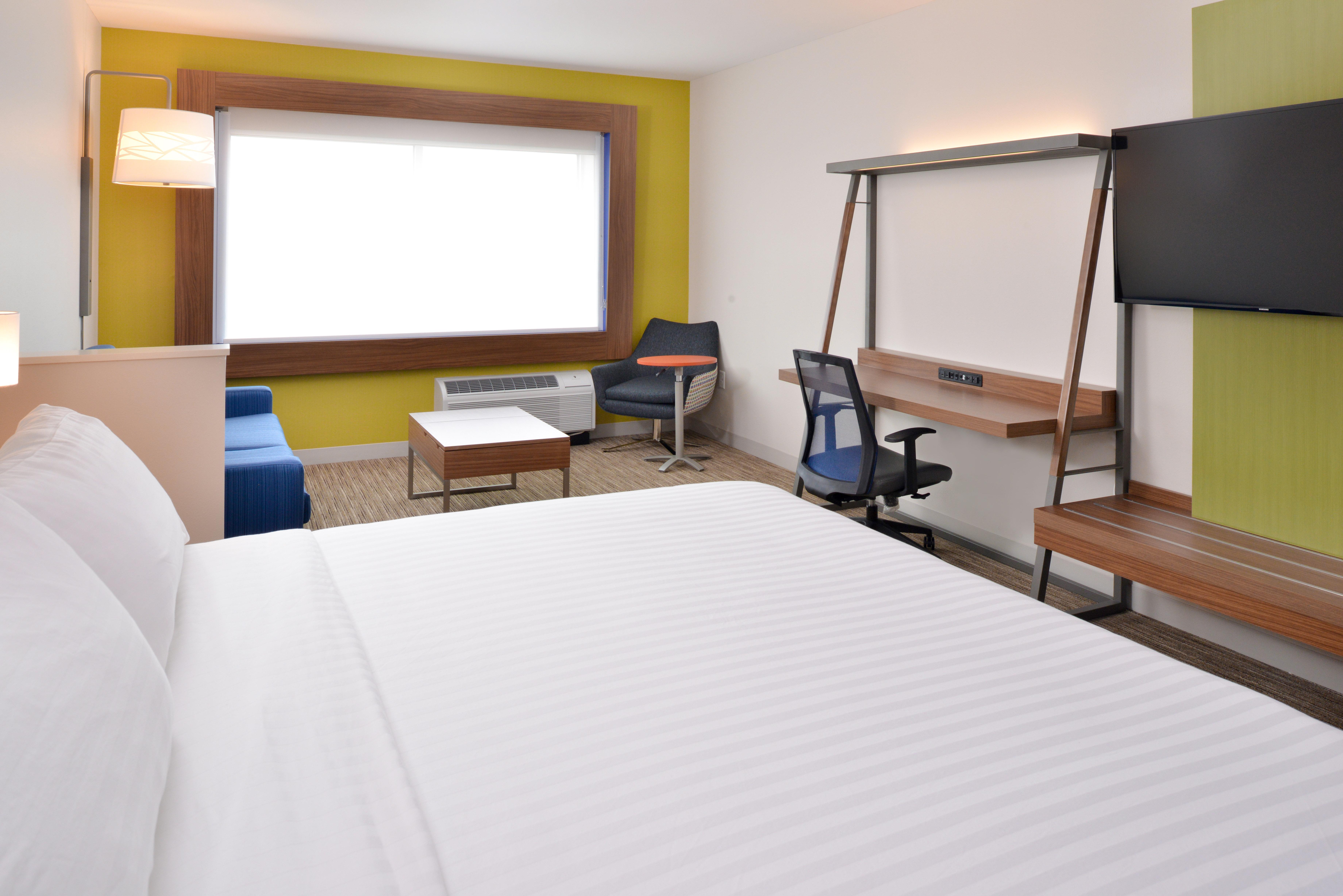 Holiday Inn Express & Suites Madison By Ihg Dış mekan fotoğraf