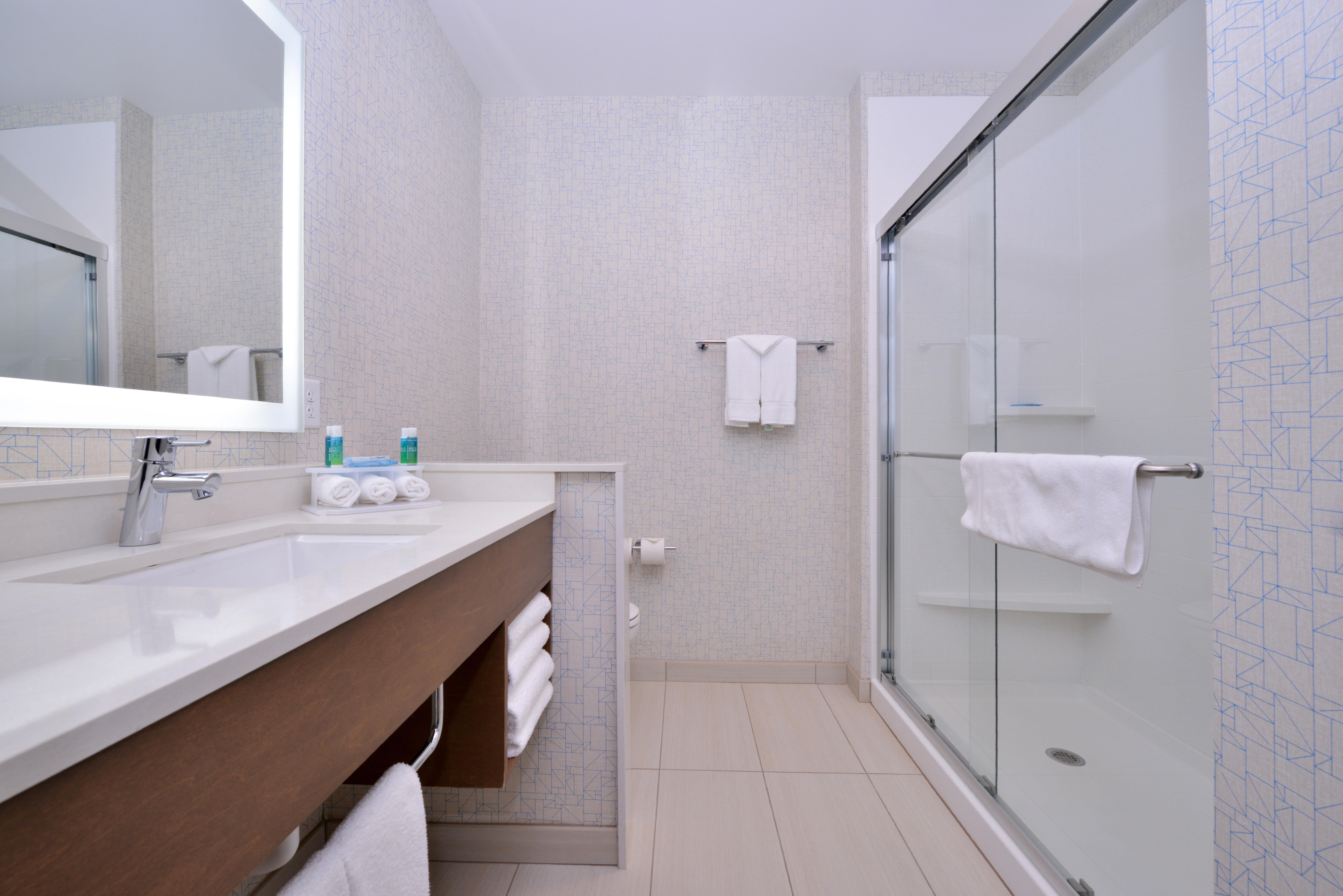 Holiday Inn Express & Suites Madison By Ihg Dış mekan fotoğraf